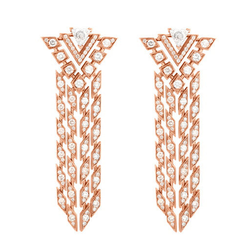 AVAN-E7 triangular stud earrings