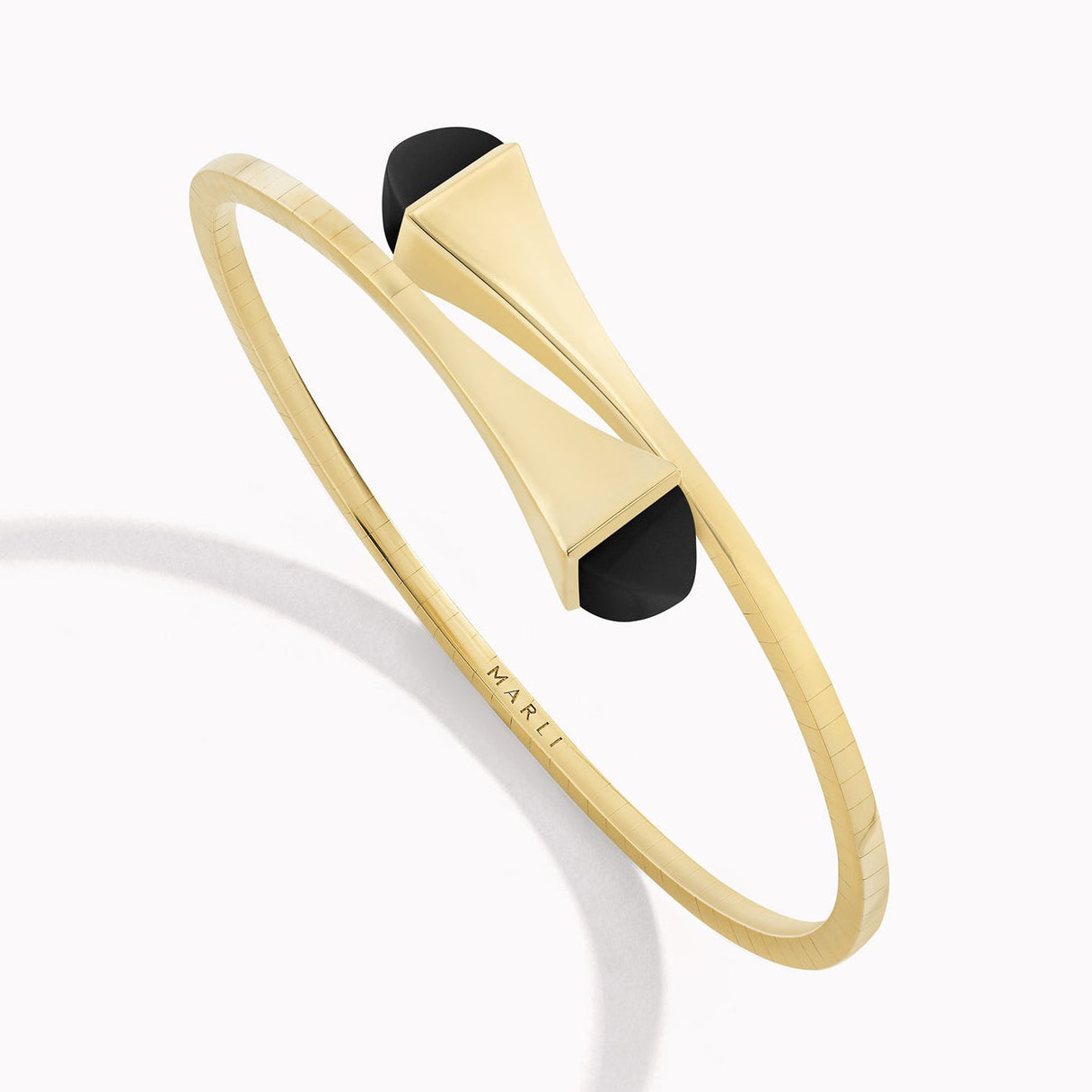 MR-CLEO-B14 conical agate light gold bracelet