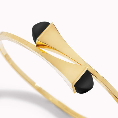 MR-CLEO-B14 conical agate light gold bracelet