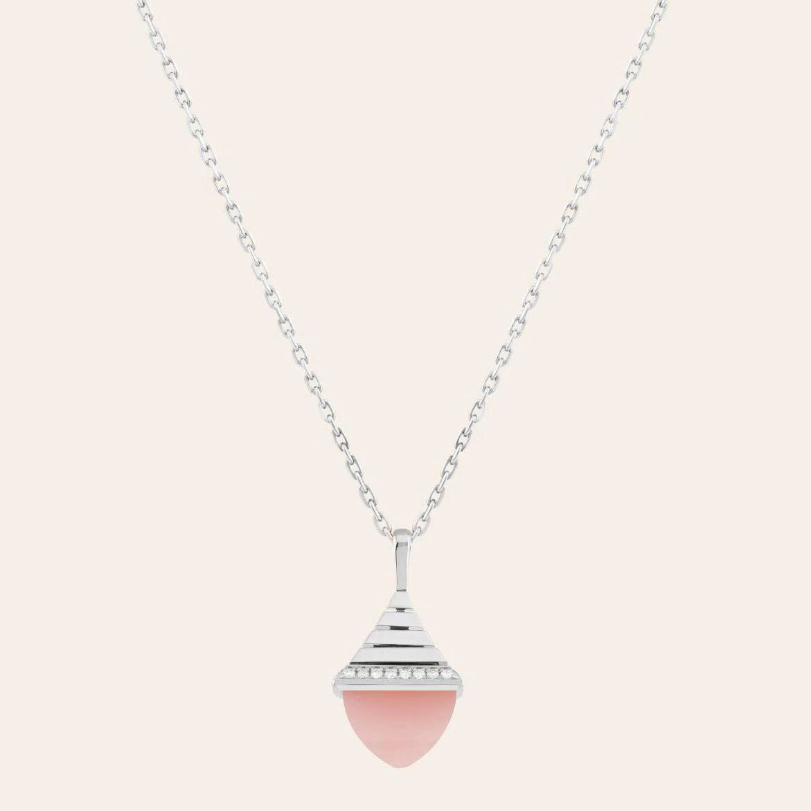 MR-MARLI pyramid pendant medium pointed cone