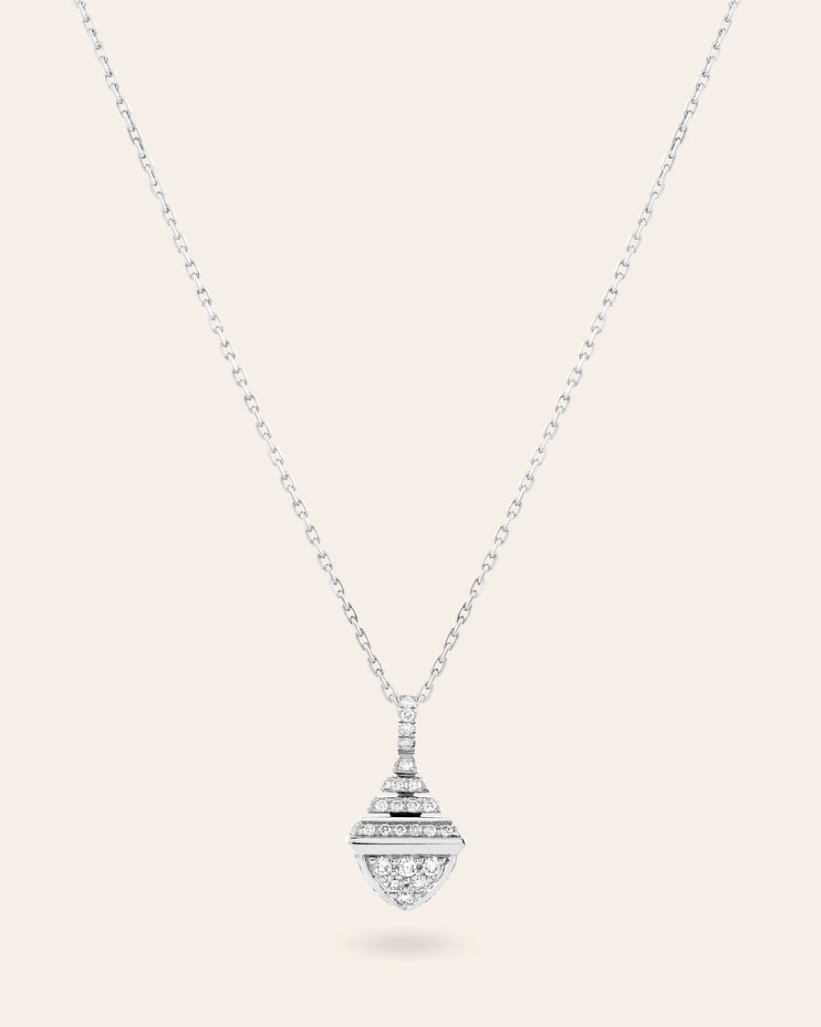 MR-CLEO-N32 pyramid pendant pointed cone
