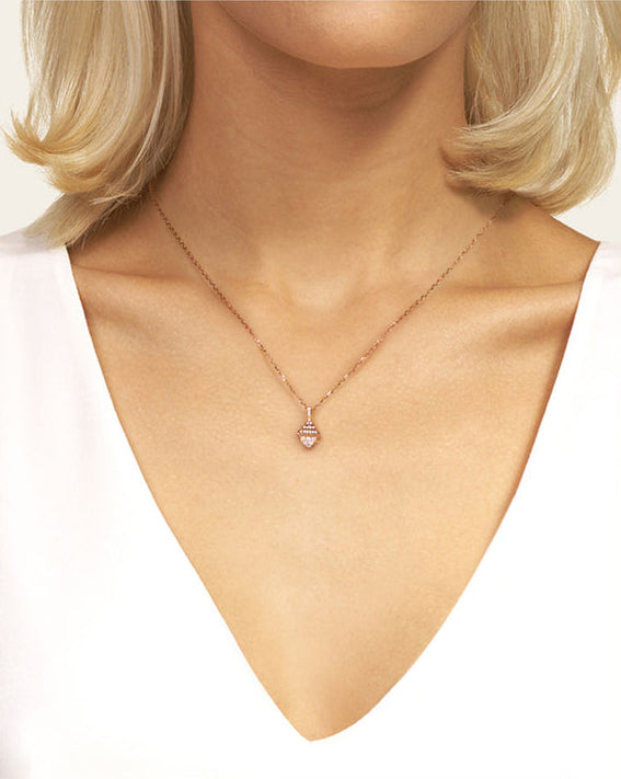 MR-CLEO-N32 pyramid pendant pointed cone
