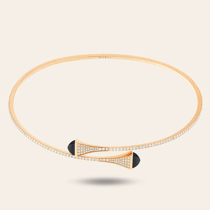 MR-CLEO-N14, pyramid necklace