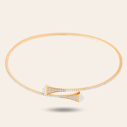 MR-CLEO-N14, pyramid necklace