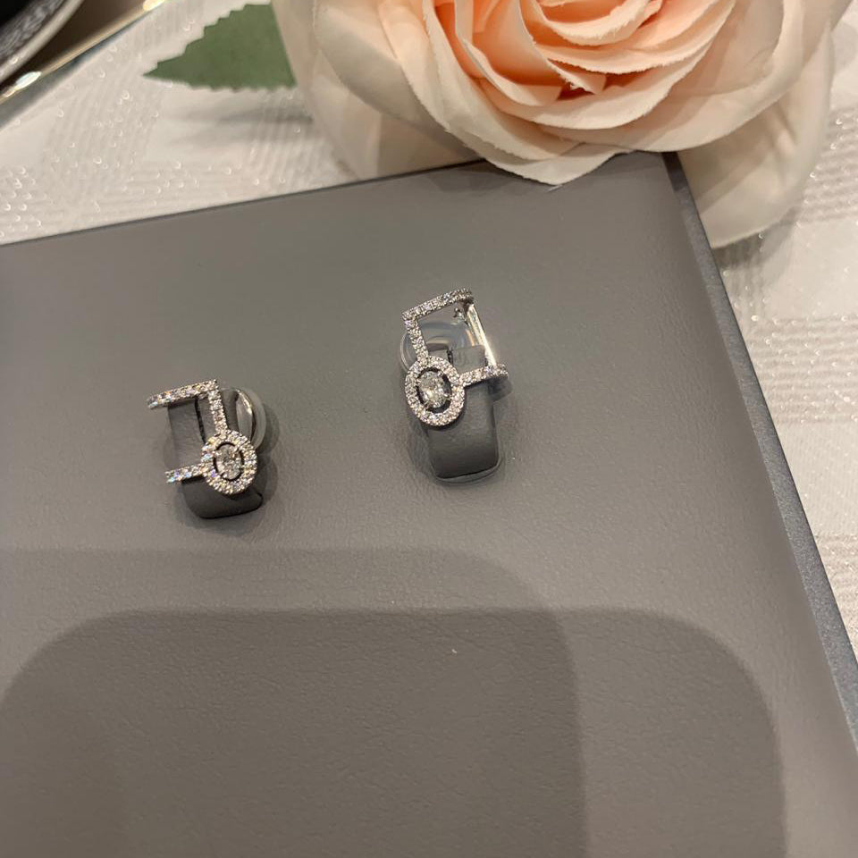 MSK-8854 Messica egg-shaped diamond ear clip