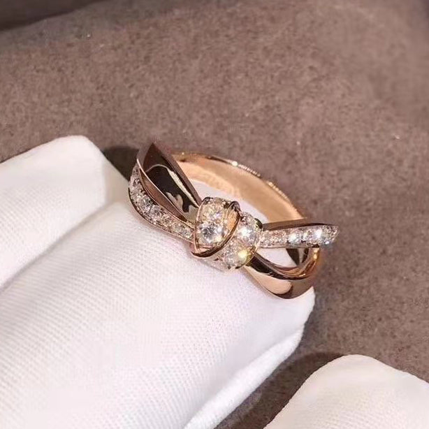 SM-320914 half diamond ring