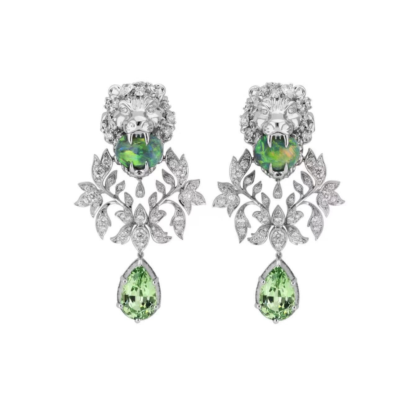 GC-642838 lion earrings