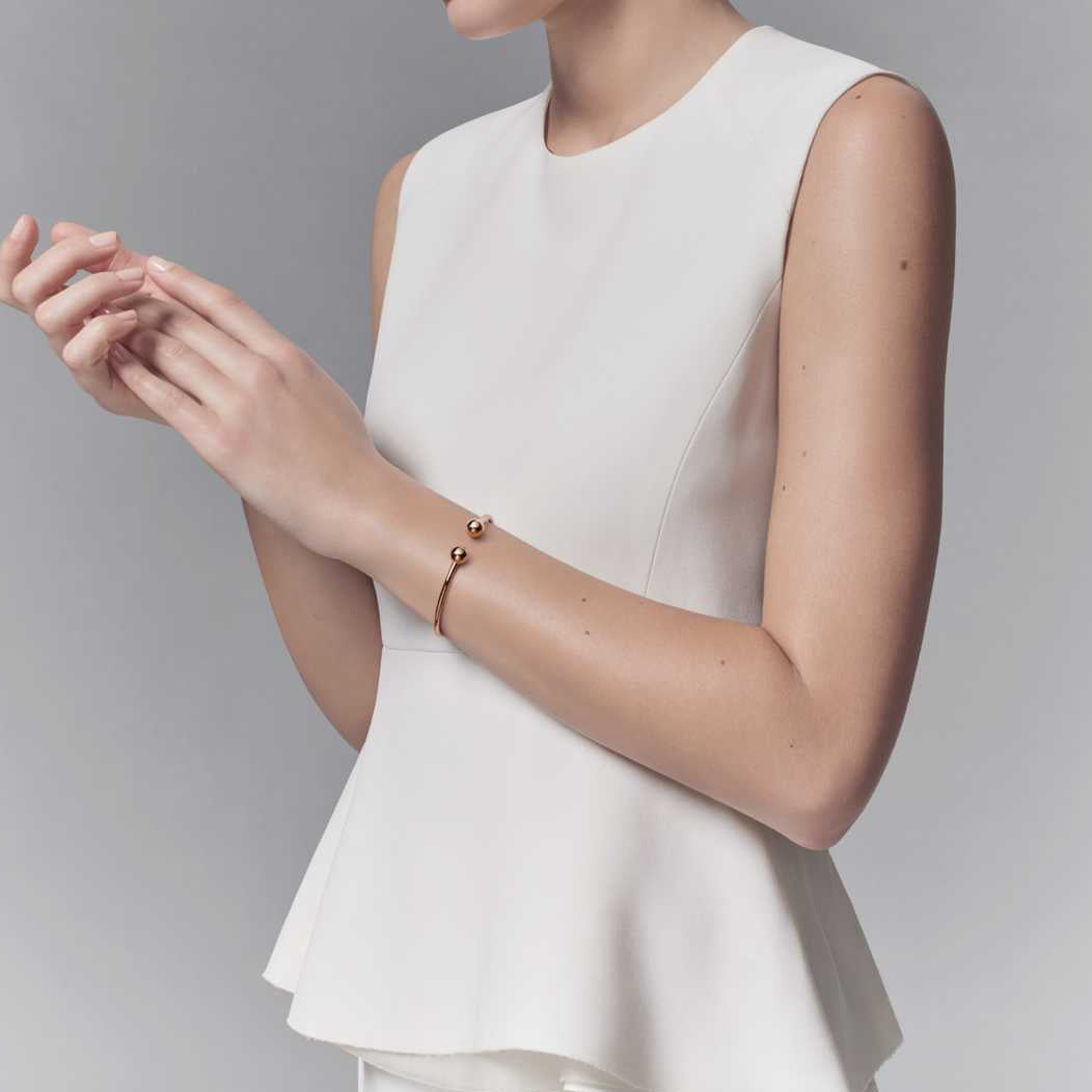 TIF61287333 8mm small light gold spherical coil open bracelet