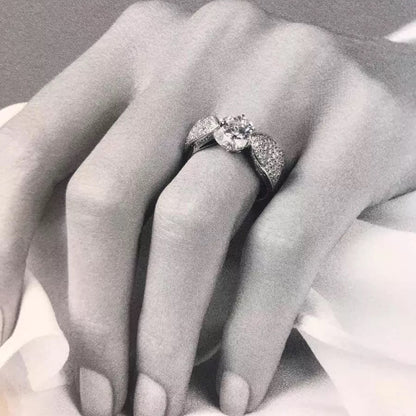 SM-506289 four-prong ring