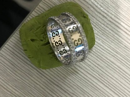 GC-326953宽7.2mm双G镂空凹形臂戒指客版