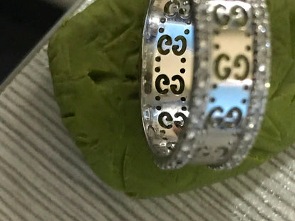 GC-326953宽7.2mm双G镂空凹形臂戒指客版