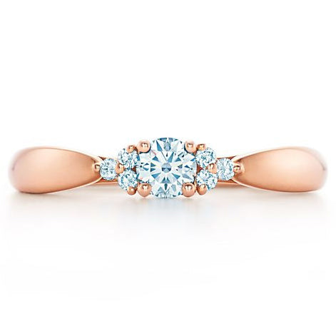TIF1794643 Crossed Four Claws Three Pairs Diamond Polished Gold Point Straight Arm Ring 11#