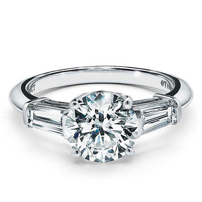 TIF69767 four-claw double shoulder side stone diamond ring 51#
