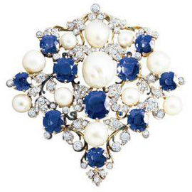TIF61554363 Pearl antique brooch