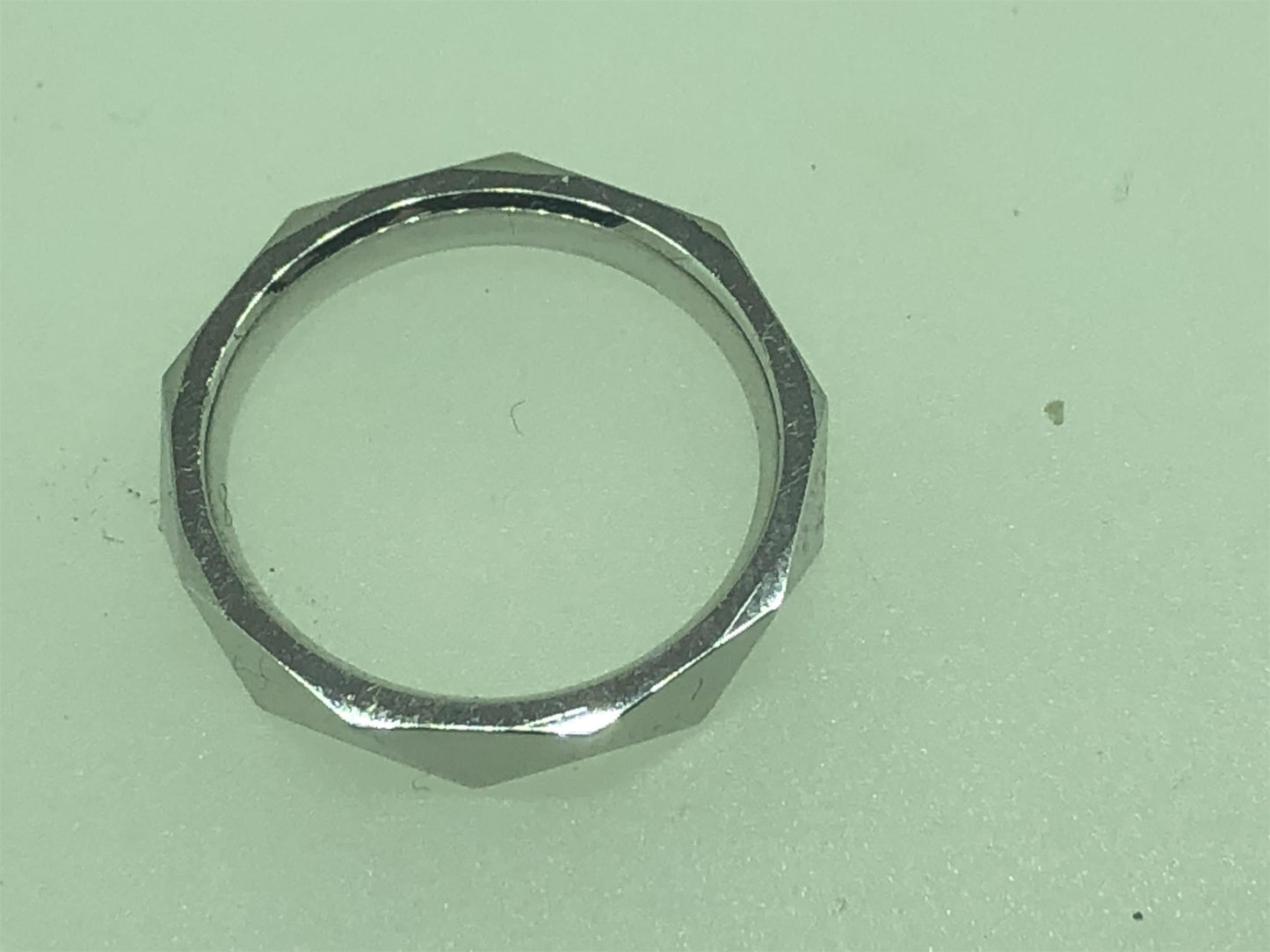 GLF-RGR444 triangular diamond surface