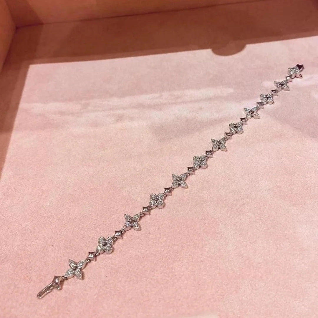 LV-Q95832 small flower diamond bracelet