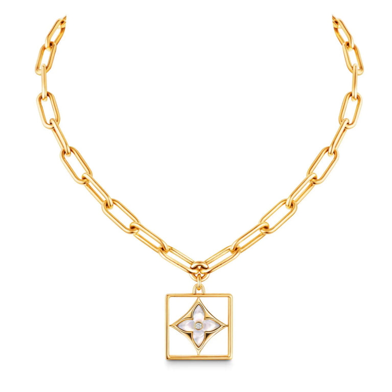 LV-Q94466 Plum Blossom Dart Necklace