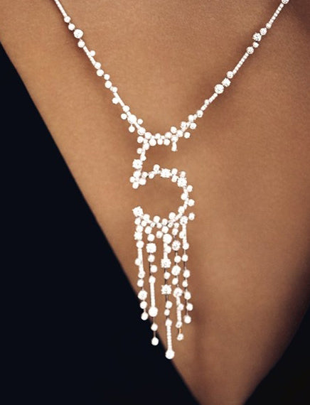 XNE-J583106 number 5 necklace