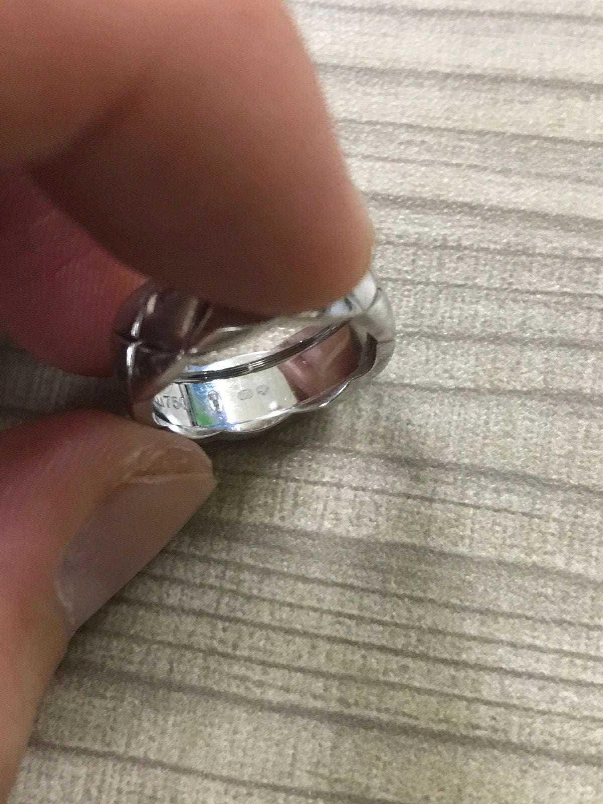 XNE-J10570 7mm光金叉叉戒指客版