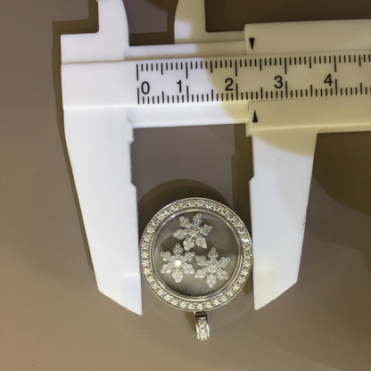XB-795757-1004 Snowflake Pendant