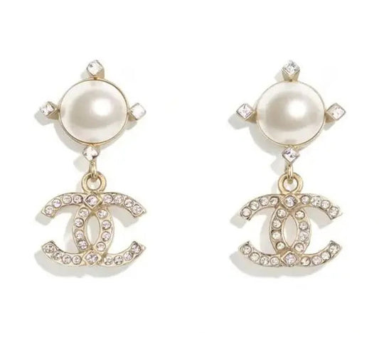 XNE-CN460715 Pearl Double C Ear Clip