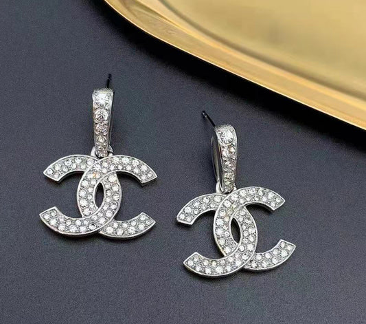 XNE-CN699572 19.8mm double row stone double C stud earrings