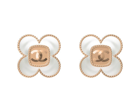 XNE-CNCEDPM017 15mm Double C Clover Bead Stud Earrings