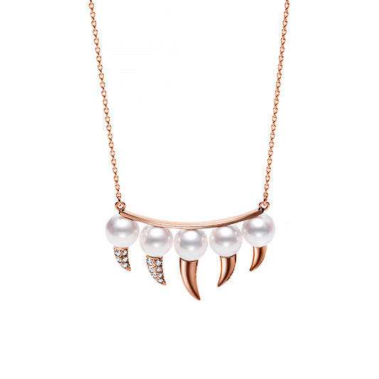 TSQ-P-15641 Pearl Claw Chain Pendant Necklace