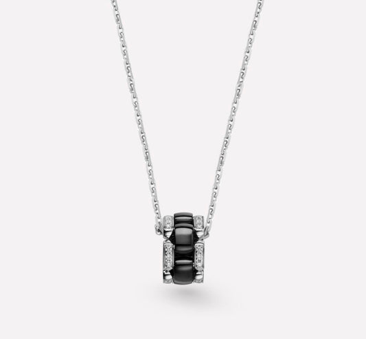 XNE-J3173 11mm ceramic tank pendant with diamonds
