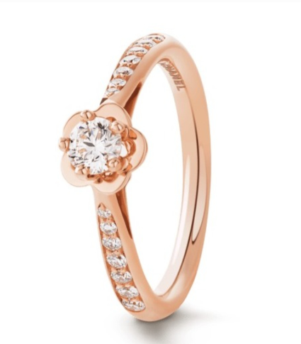 XNE-J10834 plum blossom head five-prong diamond ring
