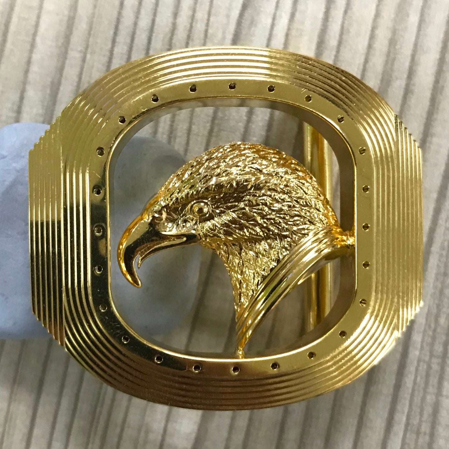 SDF-PDK52911266光金鹰头皮带扣38.9mm