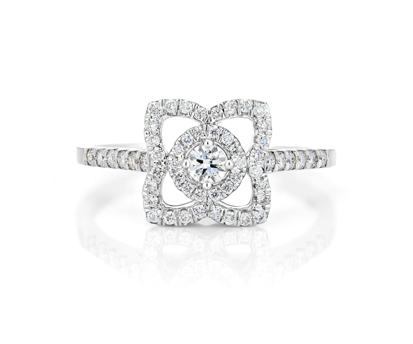 DBES-R102303 plum blossom diamond ring
