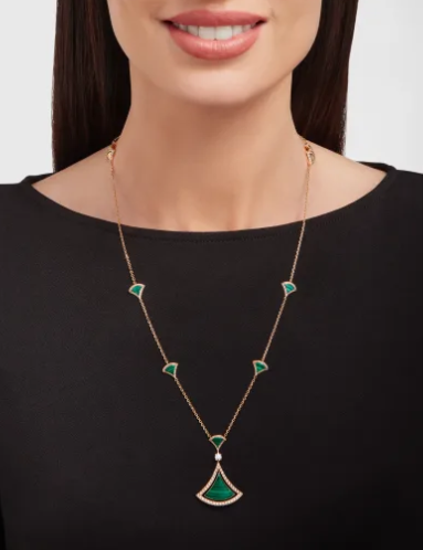 BGL-359515 Malachite Fan Necklace Skirt Set