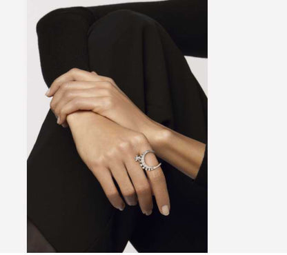 XNE-J12208 Diamond-Pentagram Moon Ring