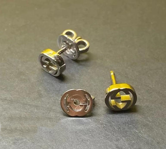 GC-515280素金字母耳钉