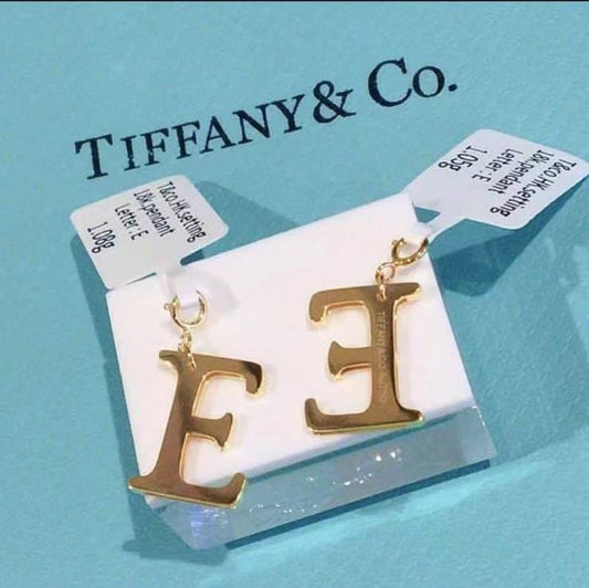 TIF5074984 letter E earrings