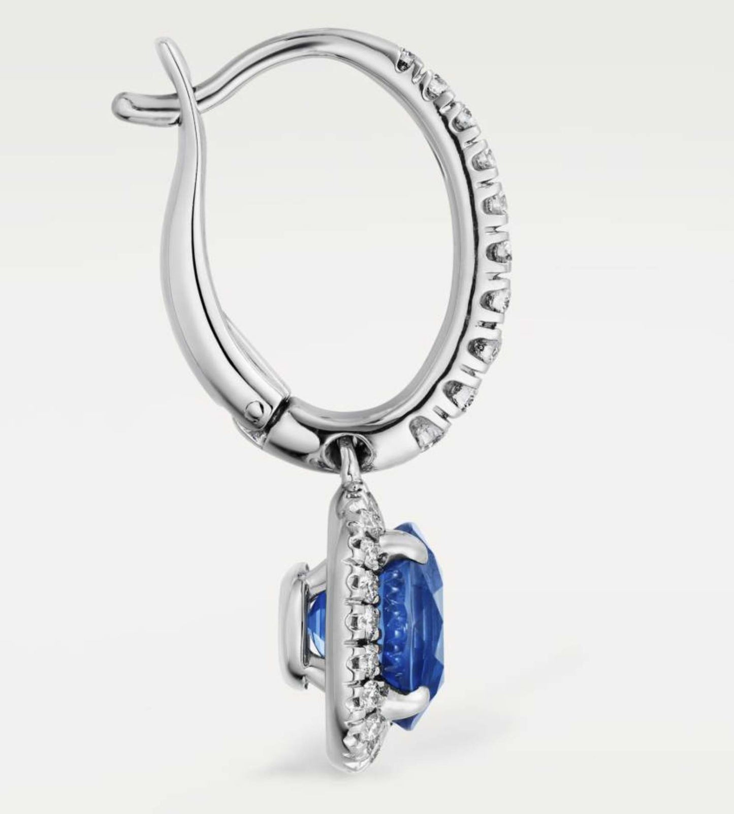 KDY-N8515210 surrounding stone main stone egg-shaped earrings