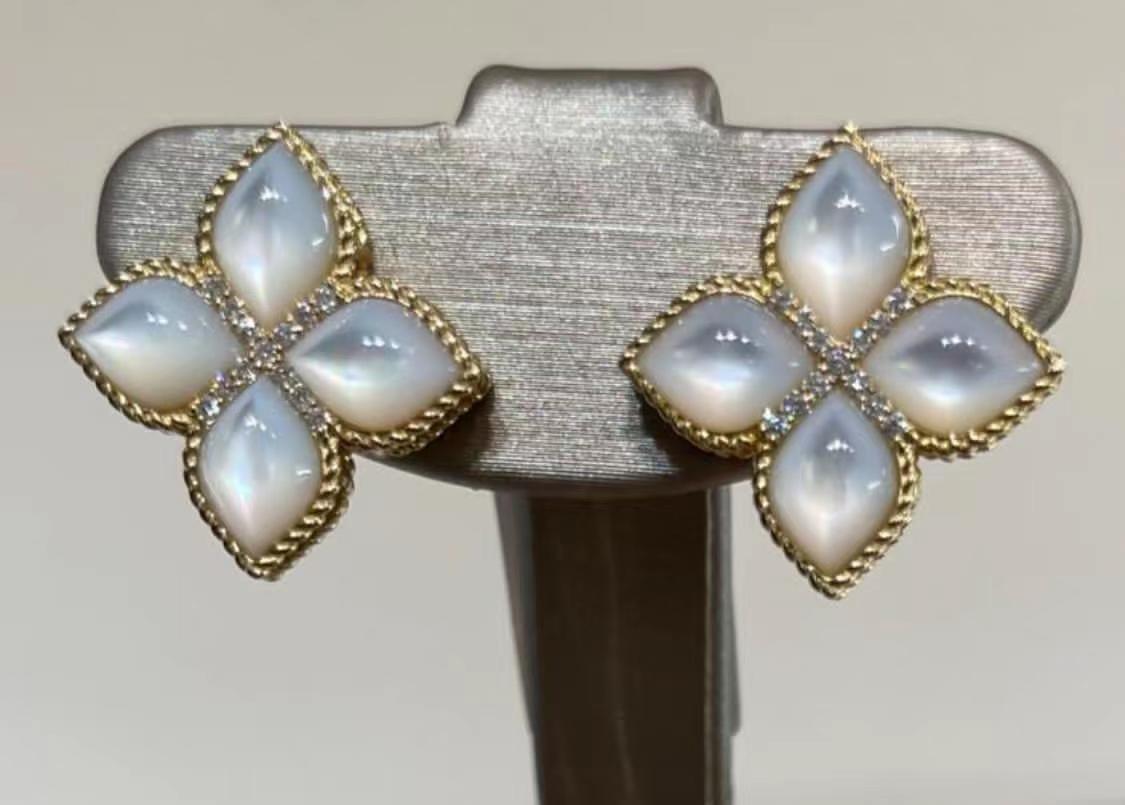 LBT-ADV888EA1569绳四叶草玛瑙耳钉