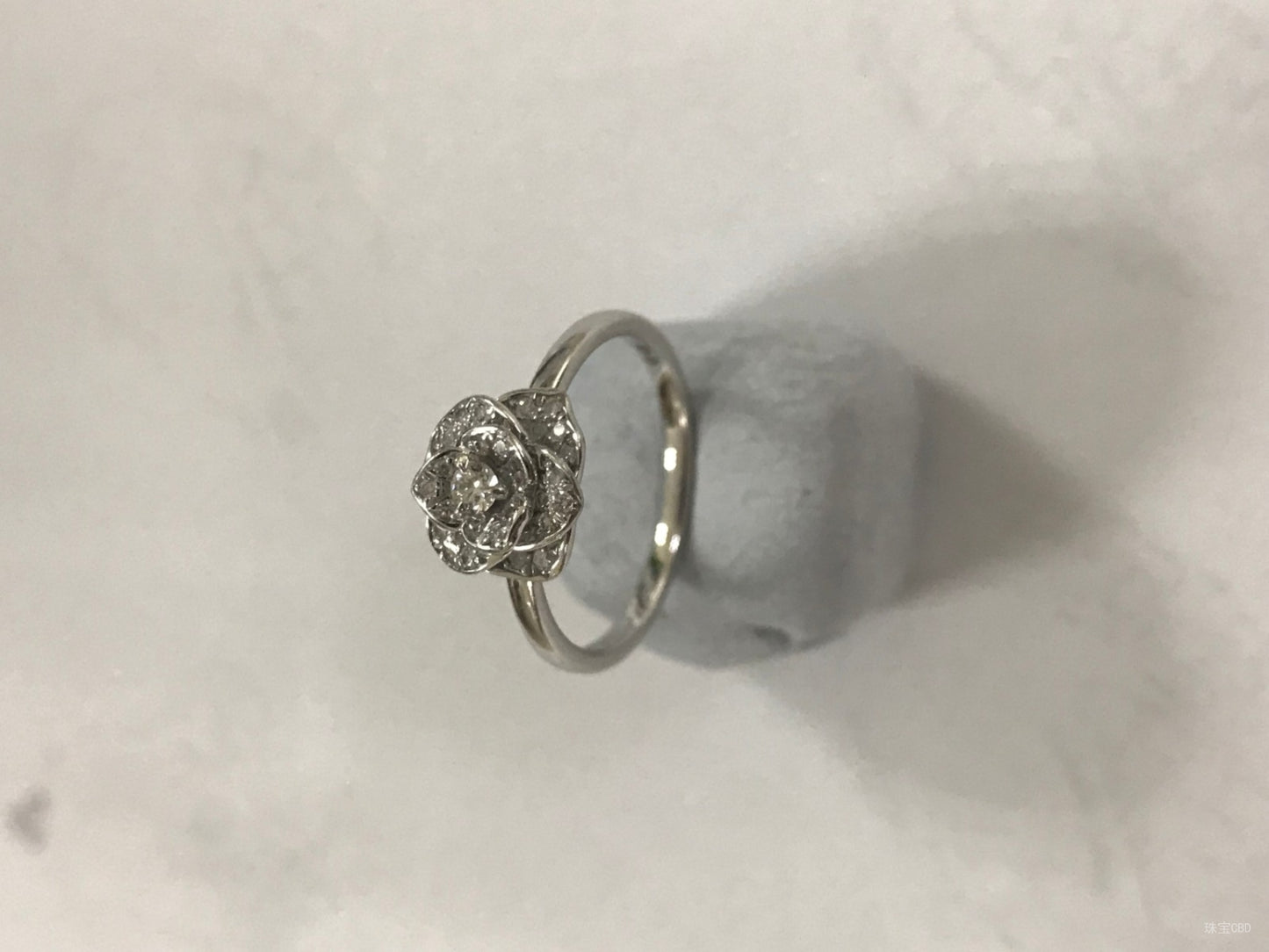 BJ-G34UR500光金满镶玫瑰花戒指客版