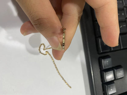 DIOR-D21143客版字母logo栓链吊坠