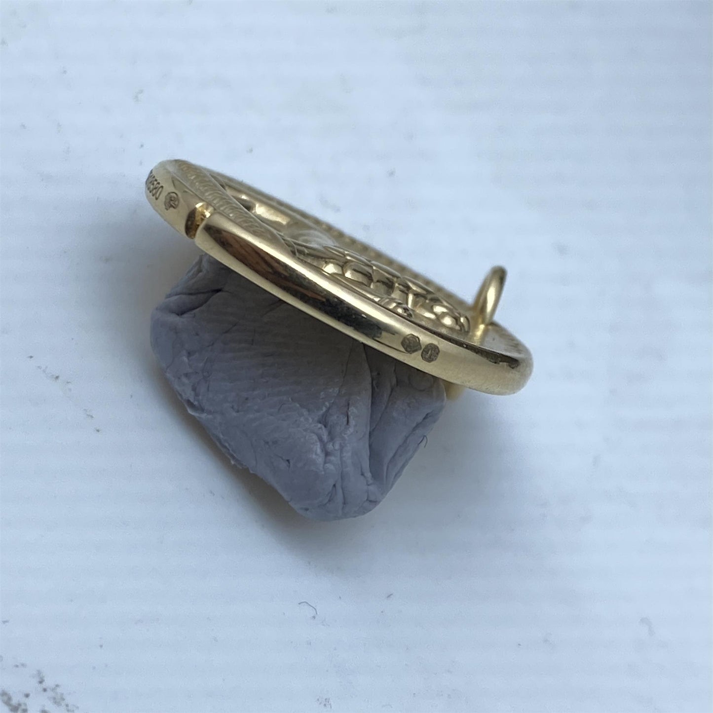 VCARP7SO00 21mm客版光金狮子座吊坠星座实心版