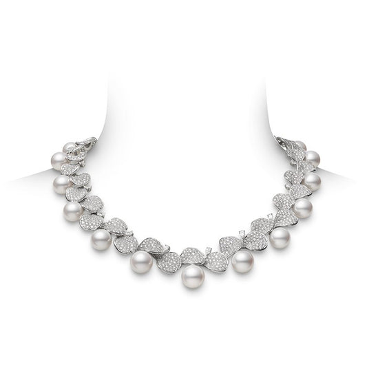 YMB-PP06827NU trefoil pearl necklace 16 inches