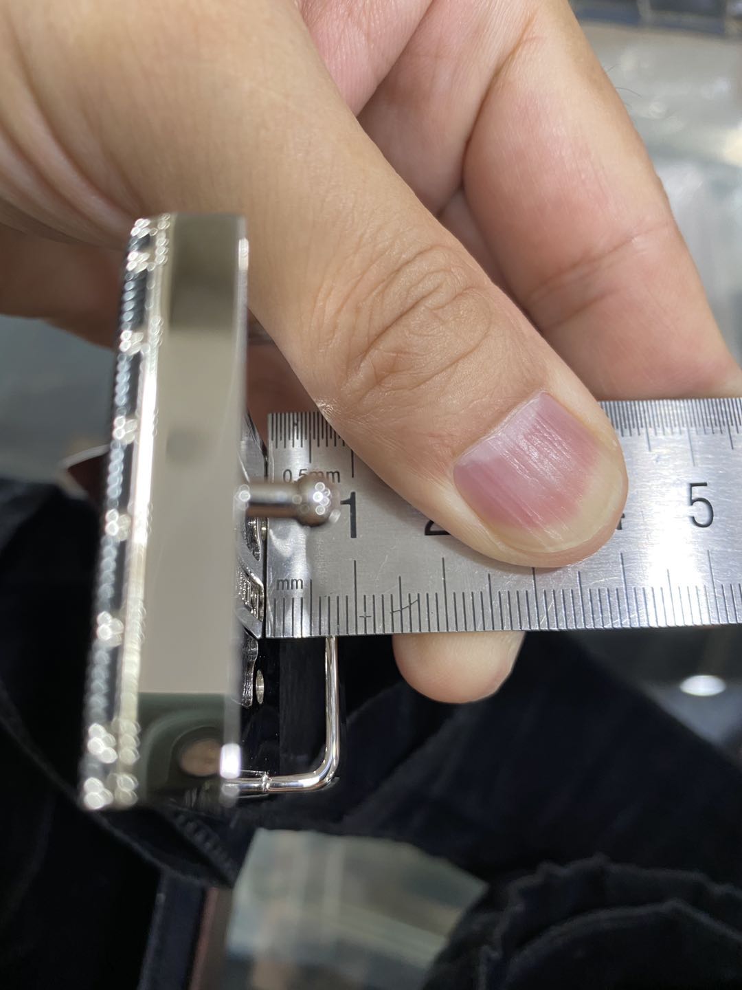 SDF-交错线条皮带扣穿皮带位35.8mm