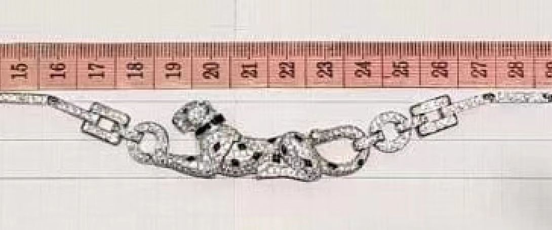 KDY-N7048700 Ling-shaped chain side leopard necklace (42cm)