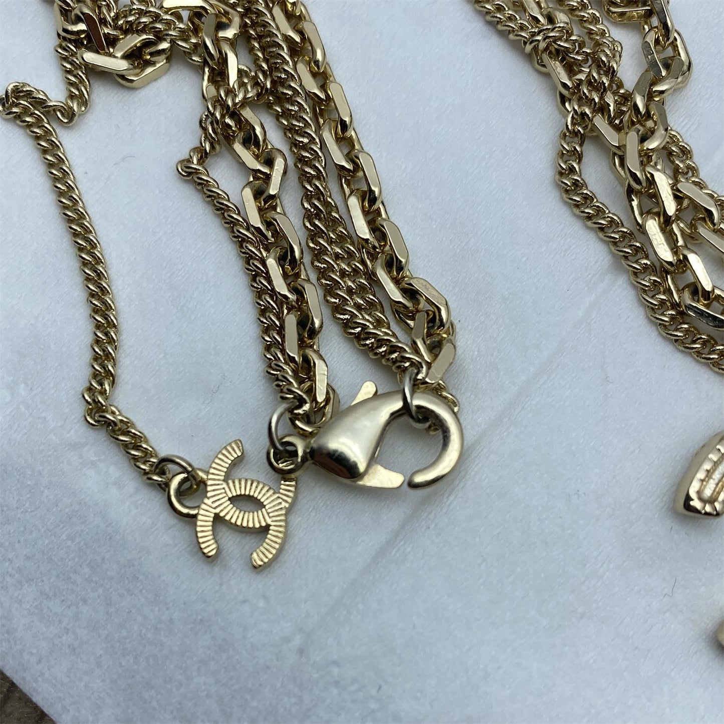XNE-422874 26.2mm wide double c letter pendant customer version