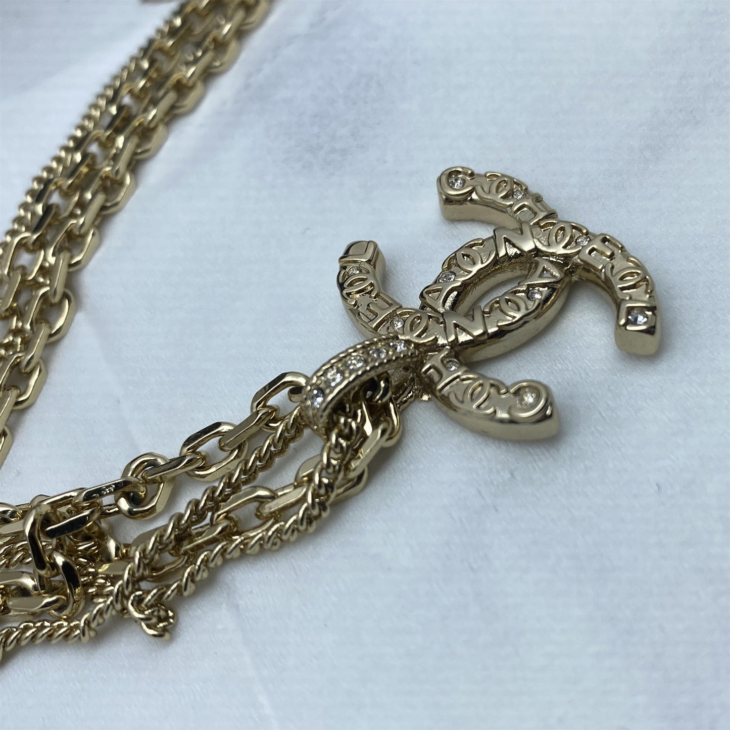 XNE-422874 26.2mm wide double c letter pendant customer version
