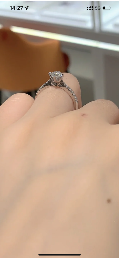 DBES Diamond Four-Prong Ring