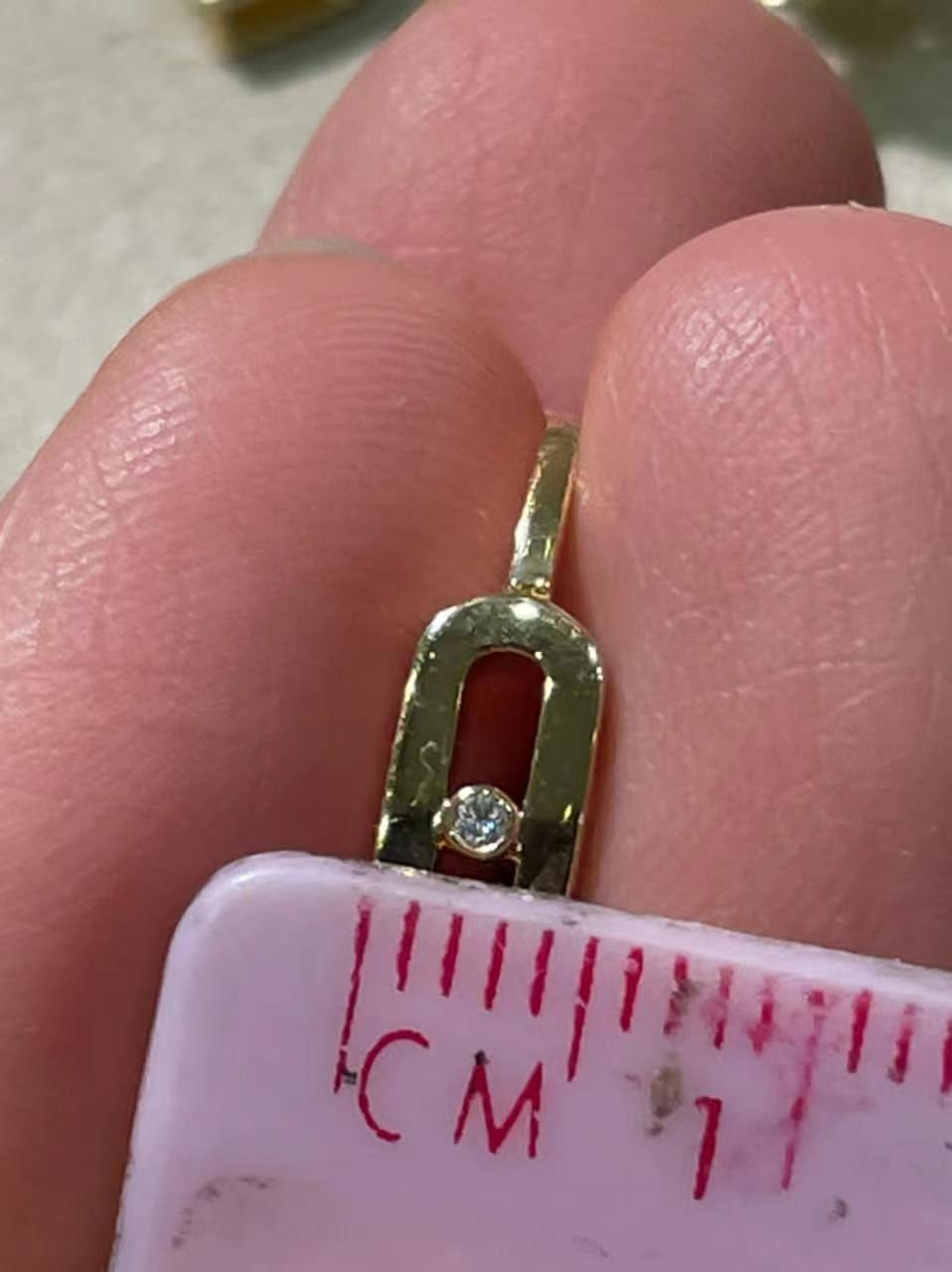 MSK-10050-WG活动单钻光金耳钉