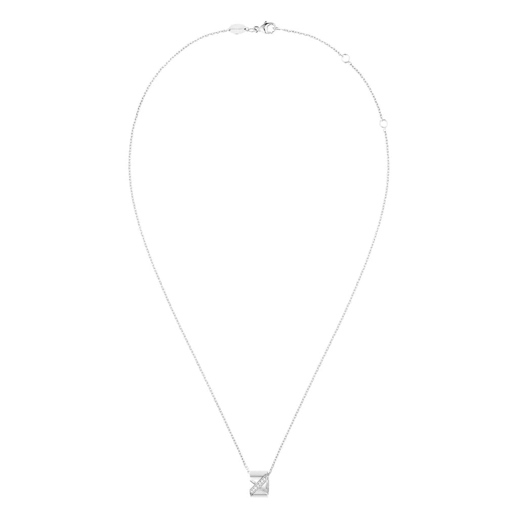 SM-085186 Cross inclined rod diamond wide pendant 11.5x7mm