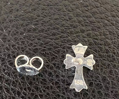 KLX-153812 10mm cross stud earrings